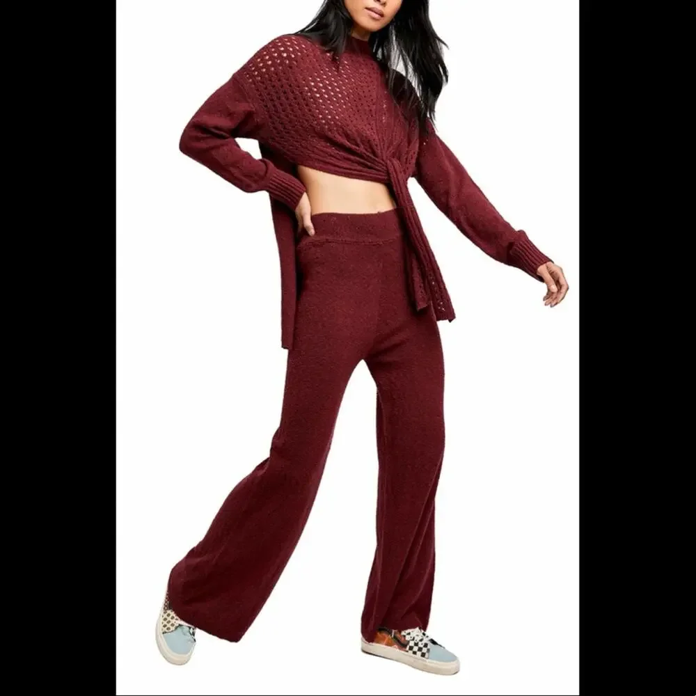 FREE PEOPLE Womens Harper Two Piece Wide Leg Crop Sweater Set in Very Berry XS